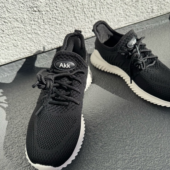 Womens BlackTennis Sneakers- Slip On Memory Foam‎ Lightweight - Picture 6 of 11